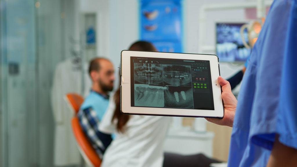 Implant-Dentaire-Implant-Dentaire-Alanya-2